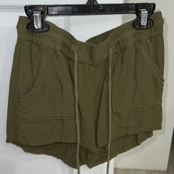 Bundleeee - Picture 1 of 9